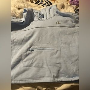 New with tags reflective champion cropped hoodie